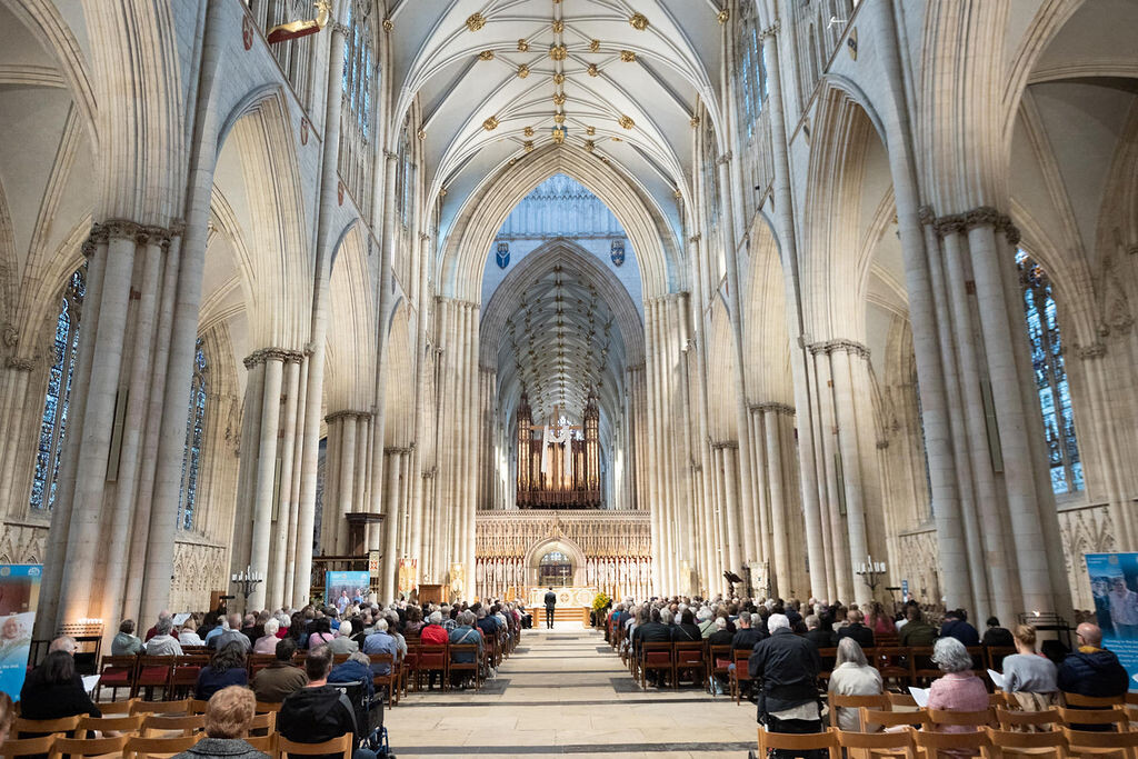 Thanksgiving services celebrate St Leonard’s Hospice’s big birthday!